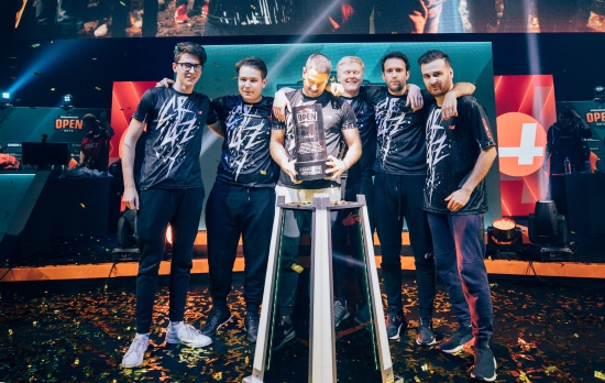 100 Thieves 官方回归《反恐精英 2》